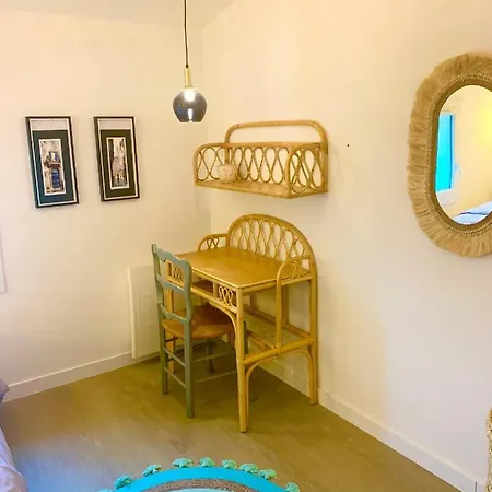 Apartmán La Belle Vue-charming Duplex With Sea View, 50 Meters From And Private Parking