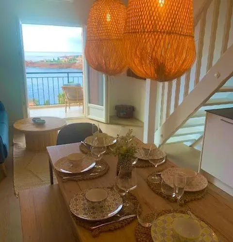 Apartamento La Belle Vue-charming Duplex With Sea View, 50 Meters From And Private Parking Saint-Raphaël