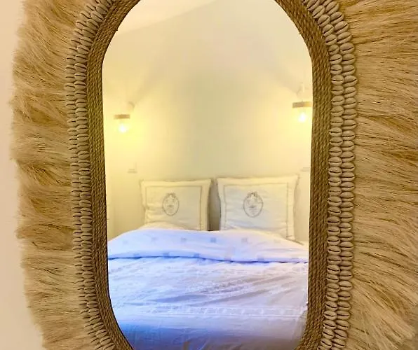 La Belle Vue-charming Duplex With Sea View, 50 Meters From And Private Parking Saint-Raphaël